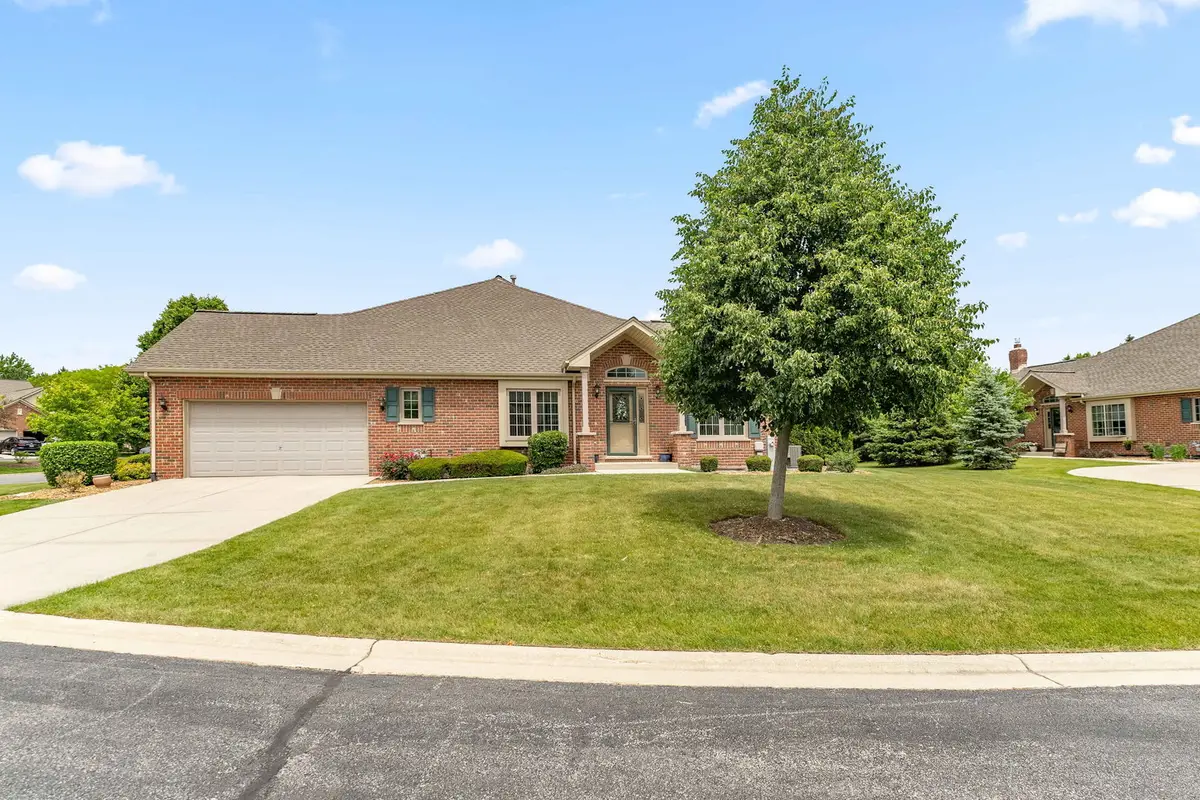 7468 E Plank Trail Court, Frankfort, IL 60423 - #1