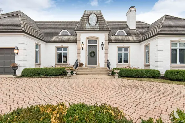 11361 W Plainfield Road, Indian Head Park, IL 60525