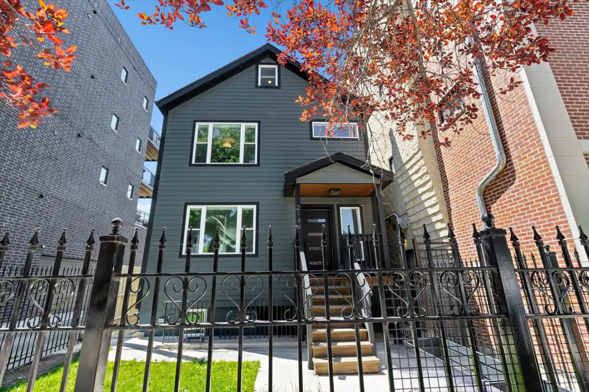 2144 N Rockwell Street, Chicago, IL 60647 - #1