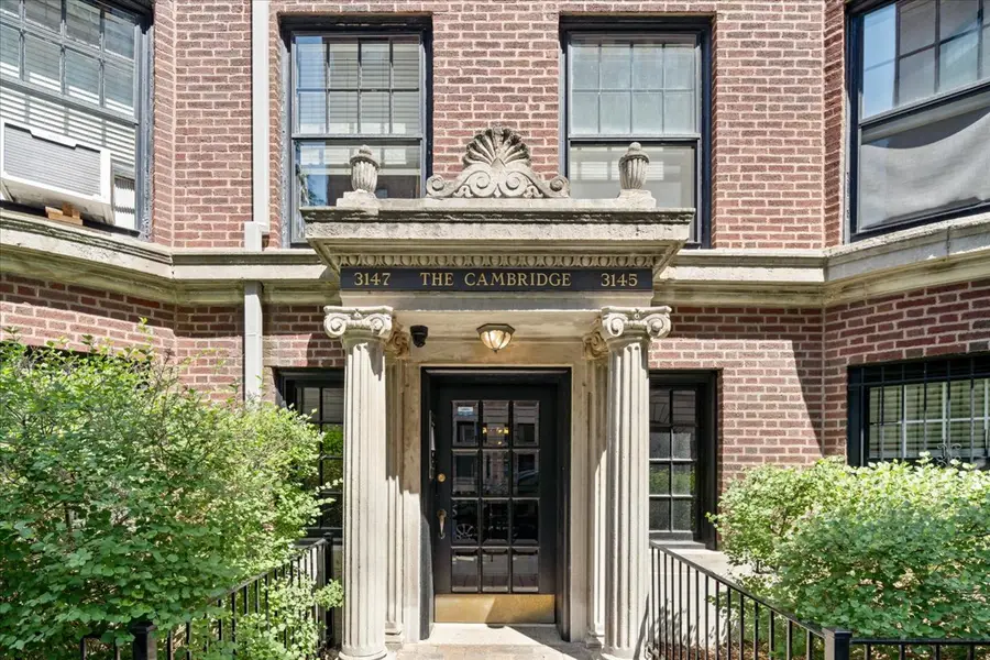 3145 N Cambridge Avenue #GN, Chicago, IL 60657 - #2