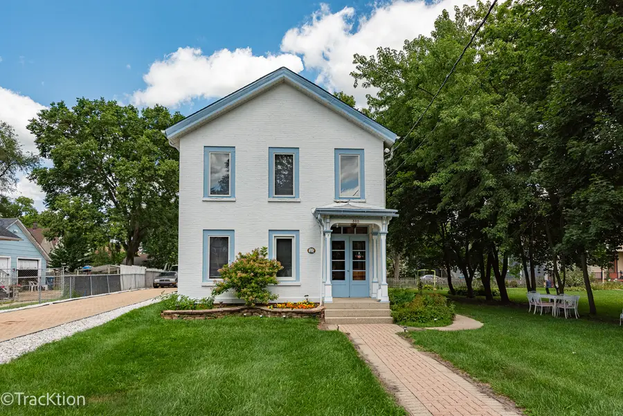 383 W Park Avenue, Aurora, IL 60506 - #2