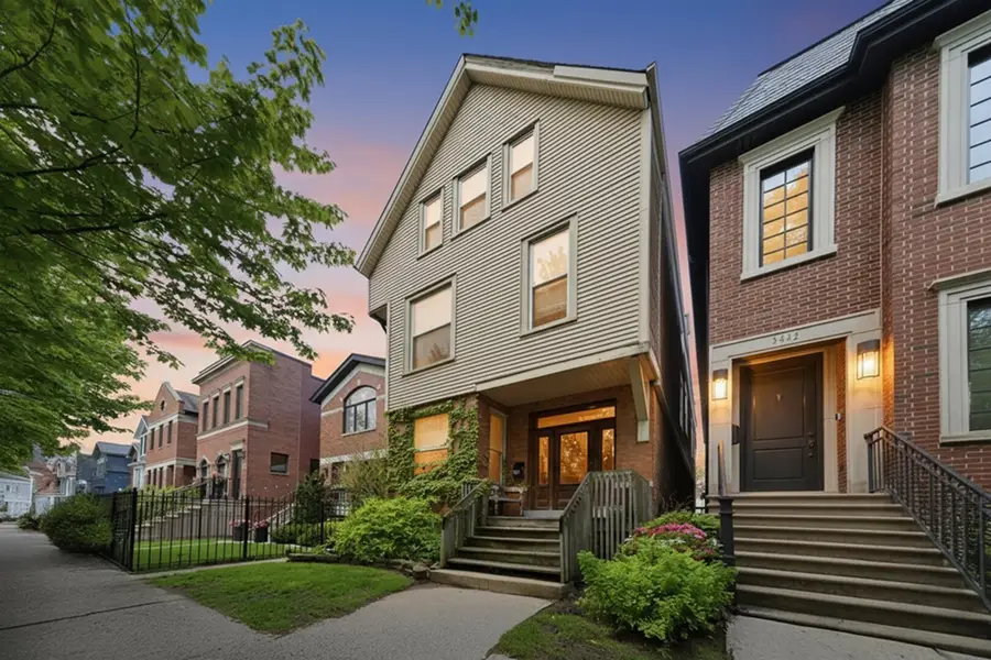 3438 N Seeley Avenue, Chicago, IL 60618 - #2