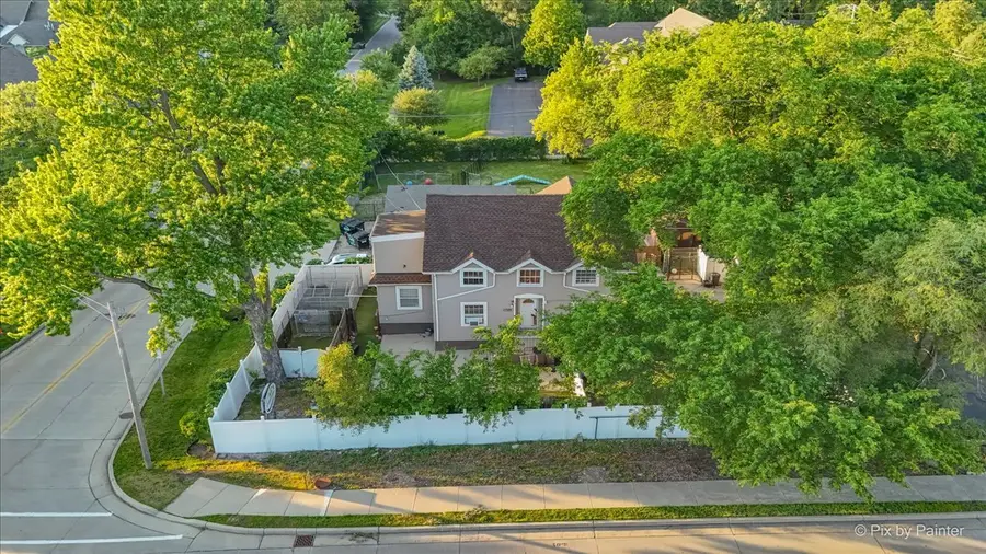 842 W Northwest Highway, Palatine, IL 60067 - #2