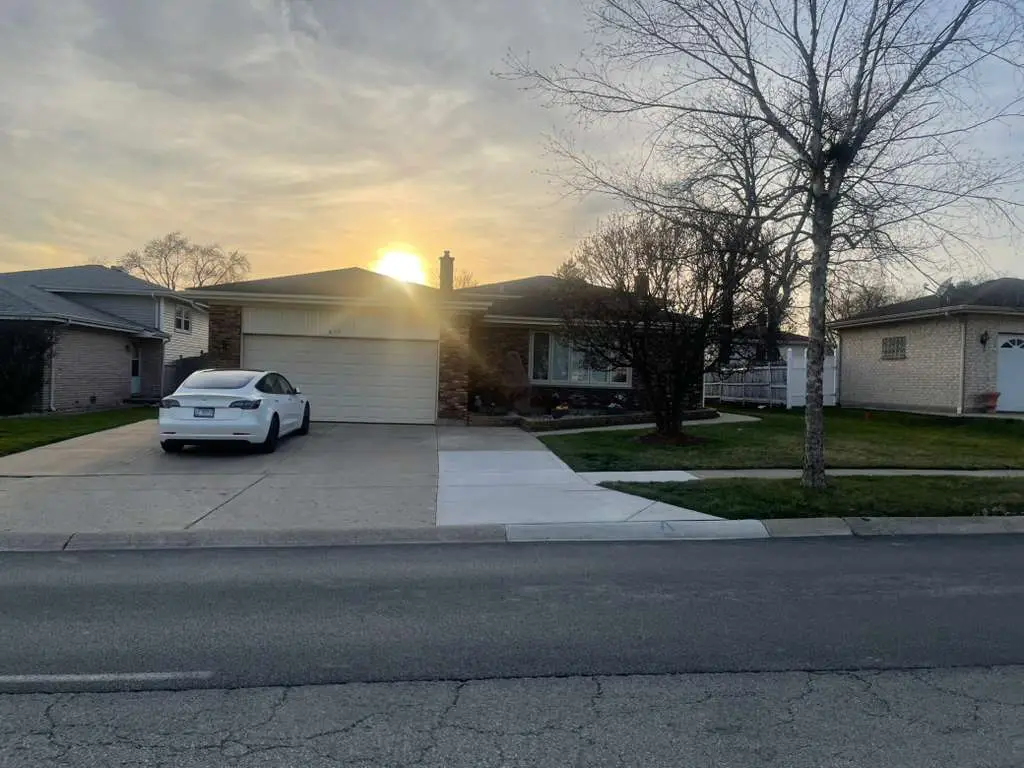 852 Tonne Road, Elk Grove Village, IL 60007 - #1