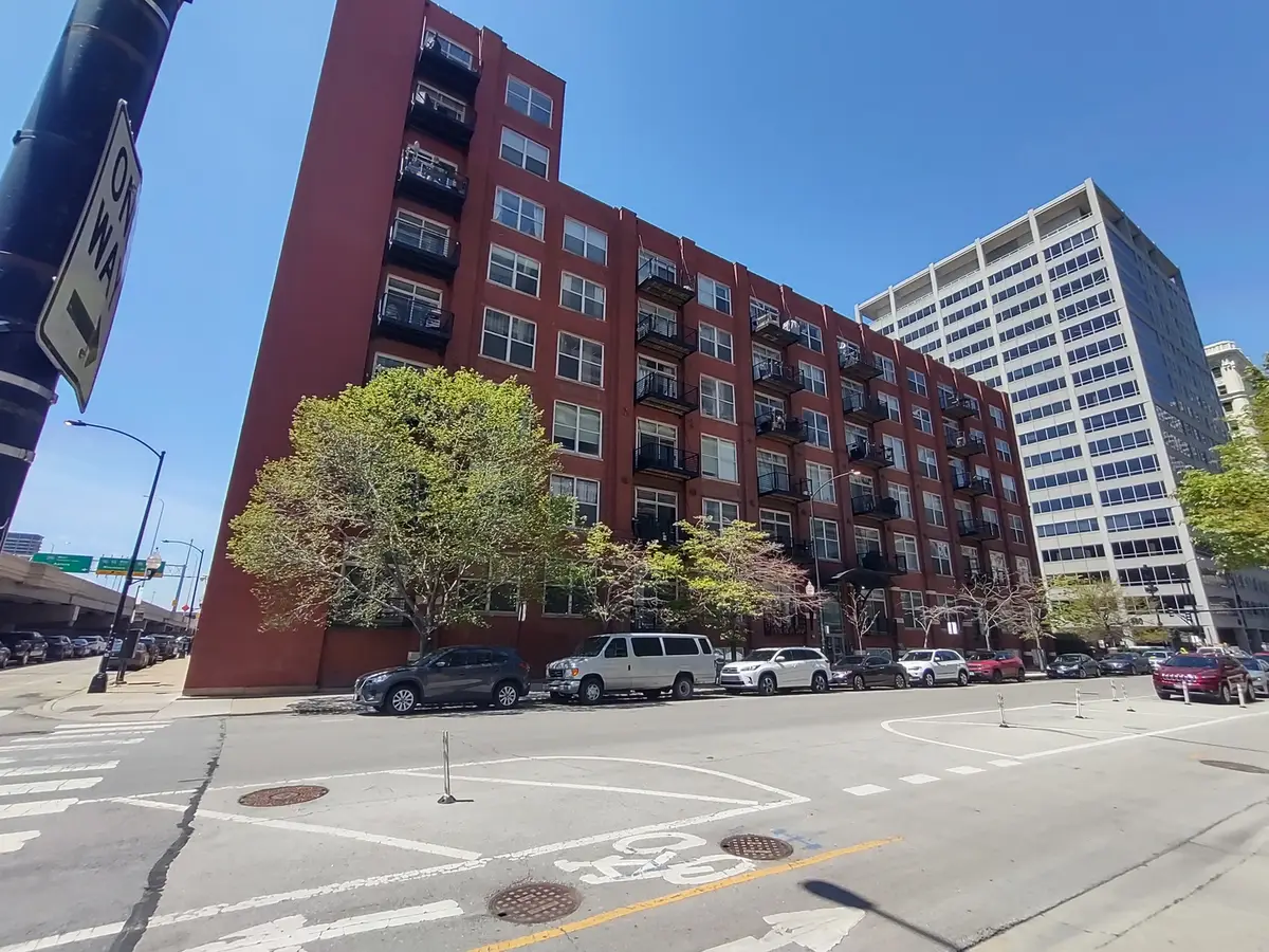 420 S Clinton Street #302, Chicago, IL 60607 - #1