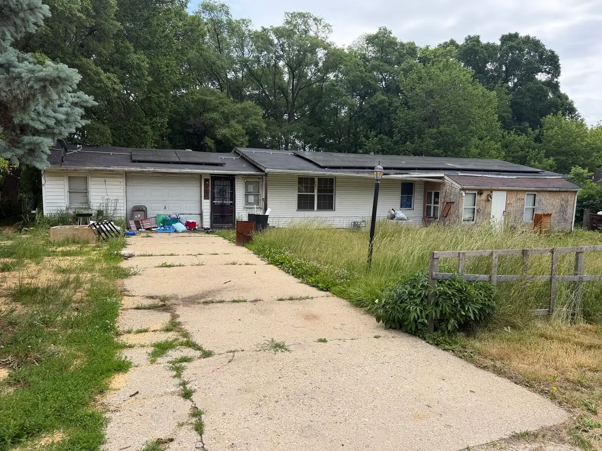 3229 Coleman Avenue, Rockford, IL 61101 - #1