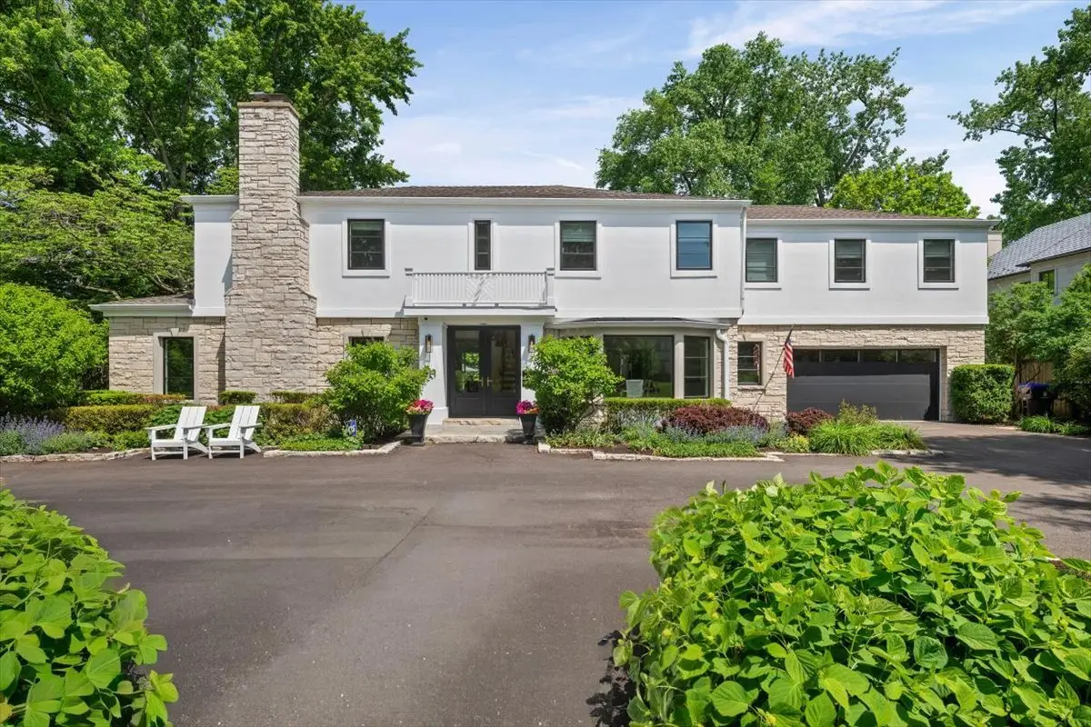 911 Oak Drive, Glencoe, IL 60022 - #1