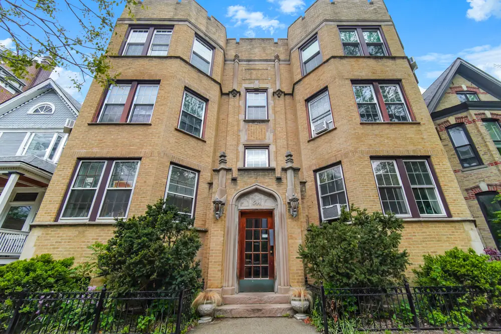 644 W Melrose Street #3E, Chicago, IL 60657 - #1