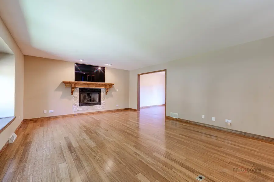 1104 Monroe Street, Wauconda, IL 60084 - #3