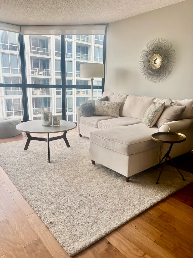 33 W Delaware Place #15D, Chicago, IL 60610 - #3