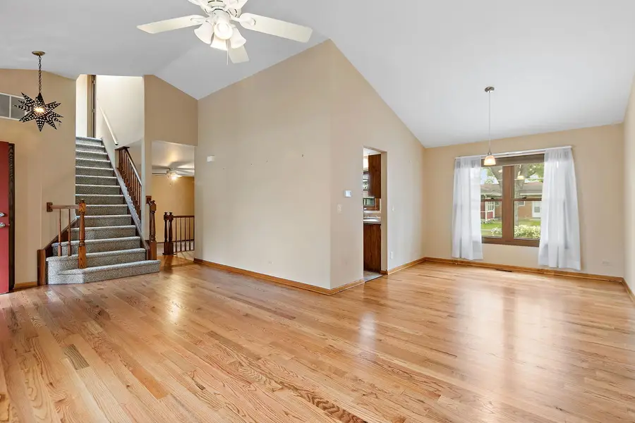 422 Old Country Way, Wauconda, IL 60084 - #3