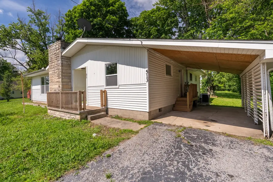 513 N 5th Street, Vienna, IL 62909 - #3