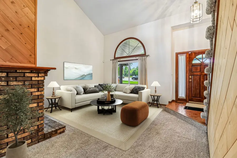 1079 Braeburn Road, Mundelein, IL 60060 - #3