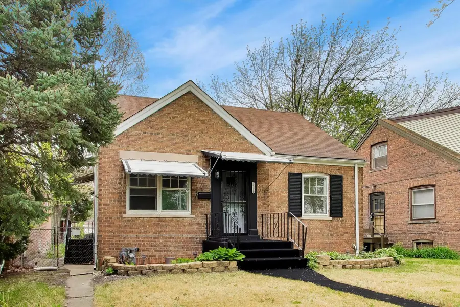 14315 S Wabash Avenue, Riverdale, IL 60827 - #2