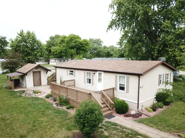 300 E Spencer Street #90, Dwight, IL 60420