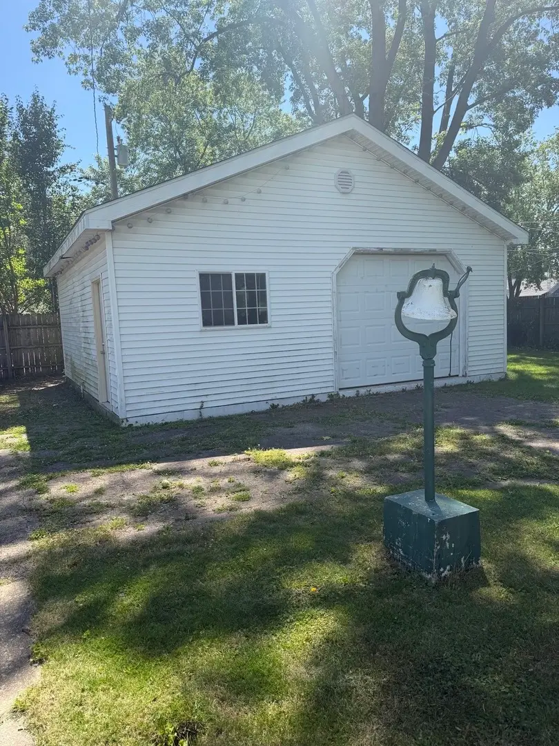 260 N Madison Avenue N, Bradley, IL 60915 - #3