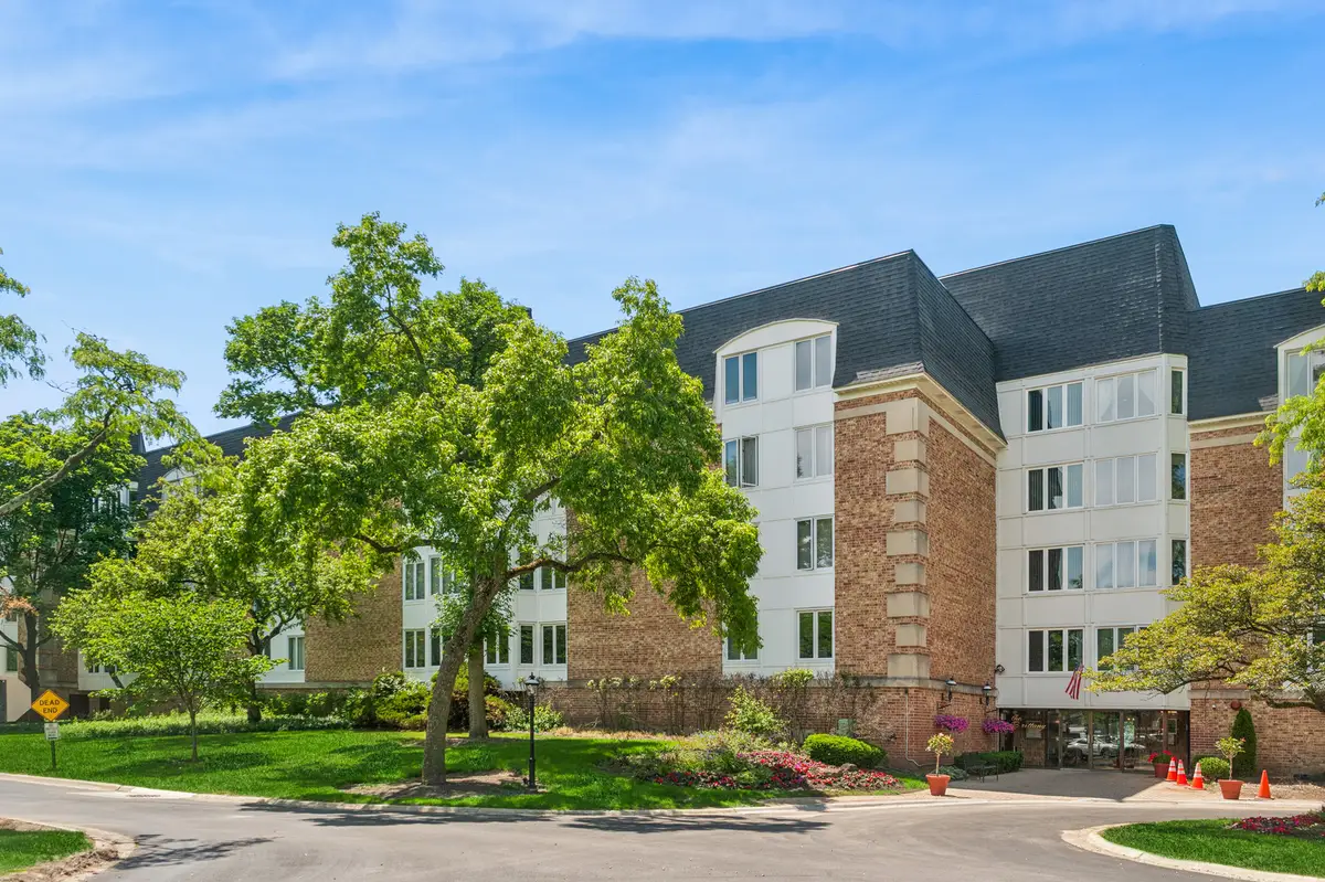 150 Lake Boulevard #112, Buffalo Grove, IL 60089 - #1