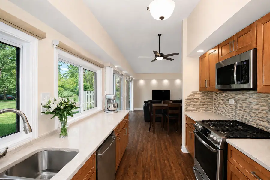 743 Parkview Court, Roselle, IL 60172 - #3