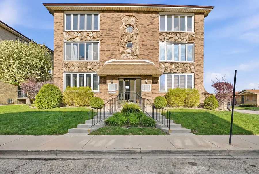 6257 S Newland Avenue #1N, Chicago, IL 60638 - #2