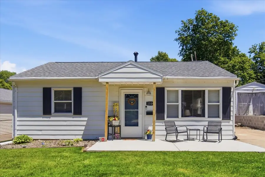1109 N State Street, Bloomington, IL 61701 - #2