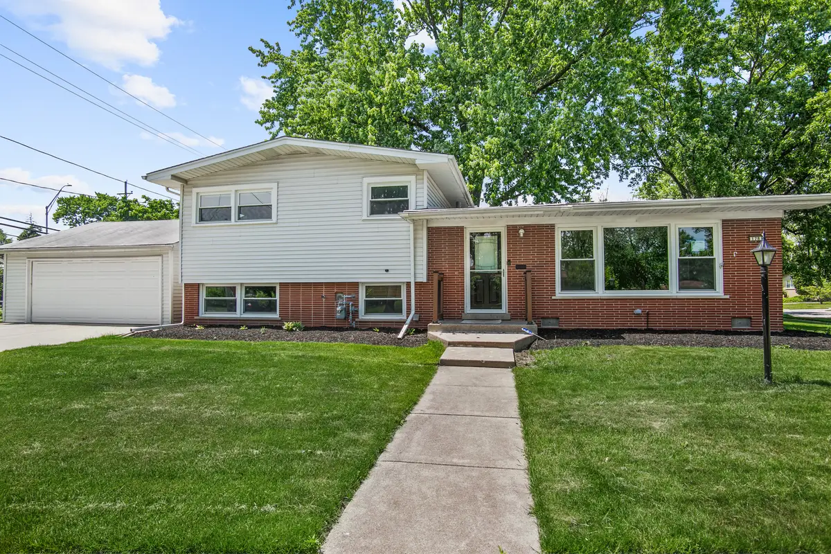 178 W Normandy Drive, Chicago Heights, IL 60411 - #1