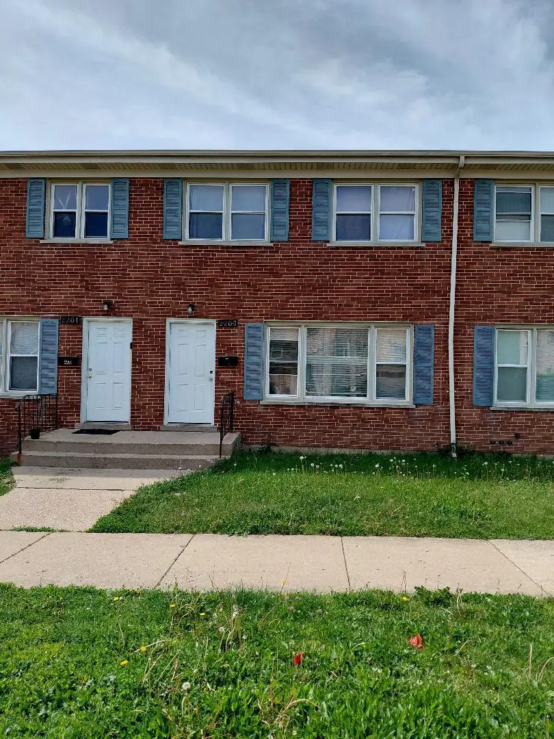 2203 Williamsburg Drive, Waukegan, IL 60085 - #1