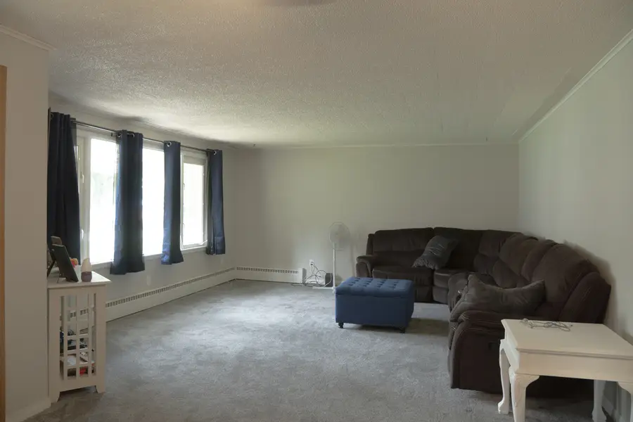 1160 Westlawn Drive, Kankakee, IL 60901 - #3