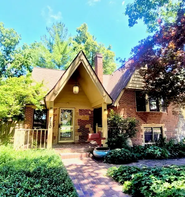 720 S New Street, Champaign, IL 61820 - #1