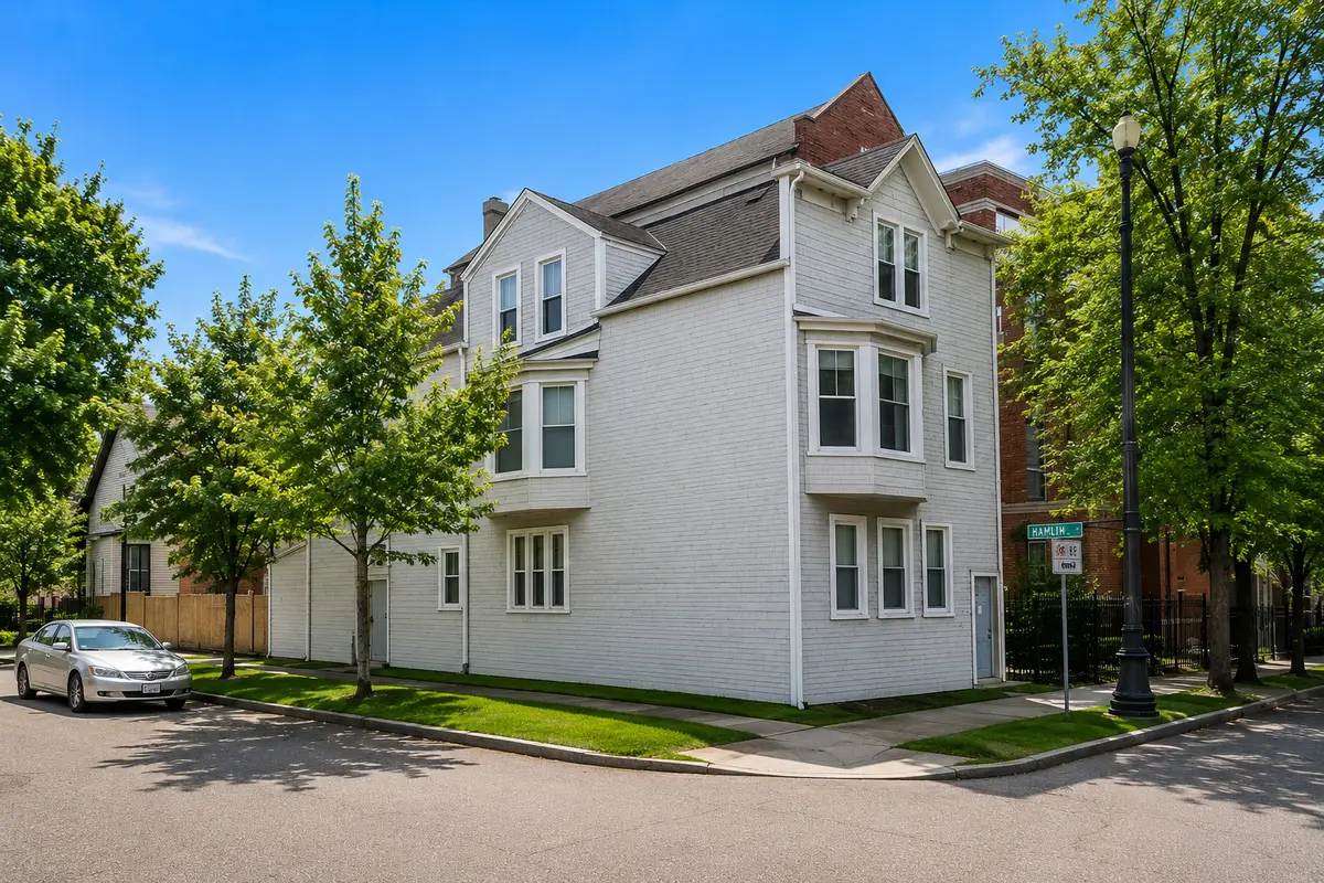2925 N Damen Avenue, Chicago, IL 60618 - #1