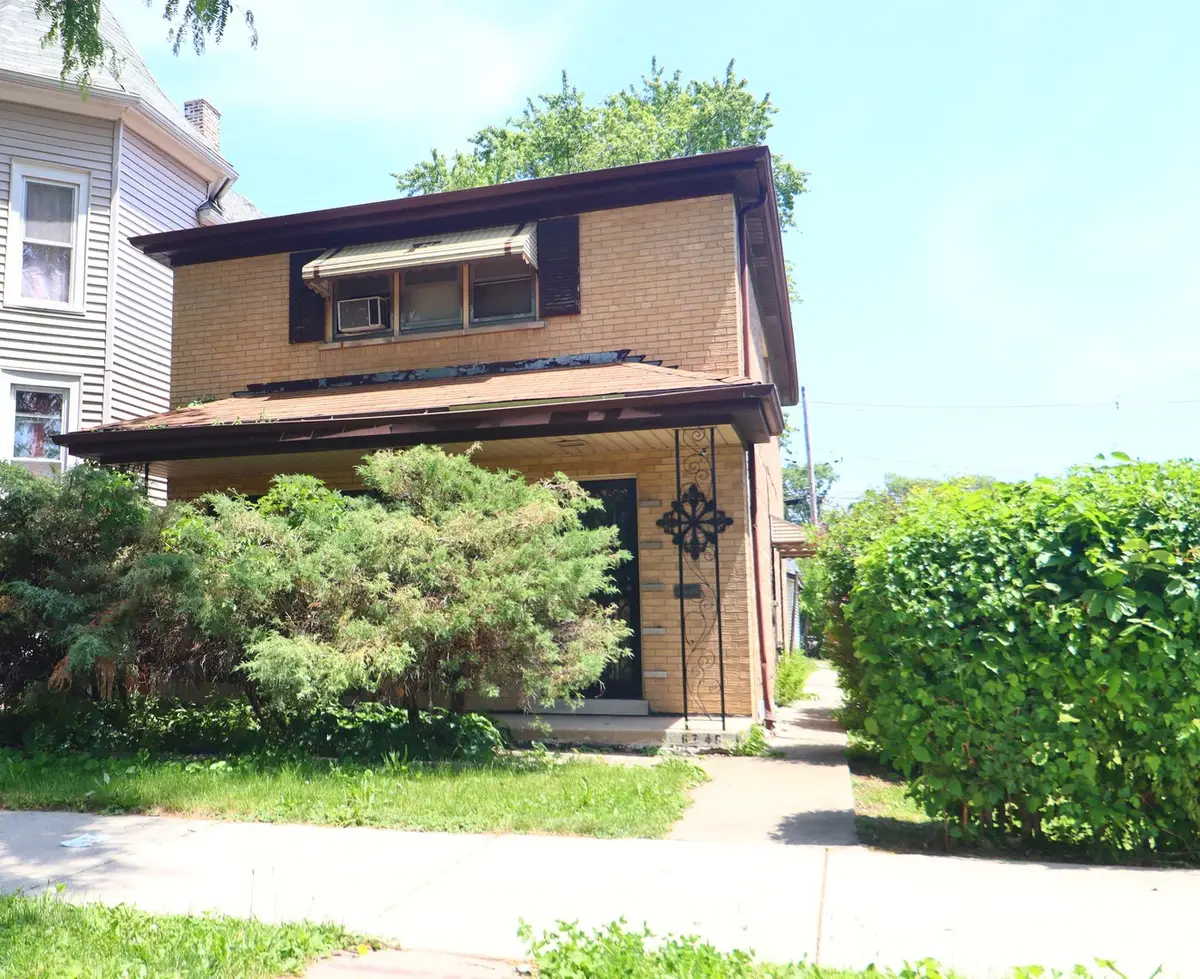 6745 S Bell Avenue, Chicago, IL 60636 - #1