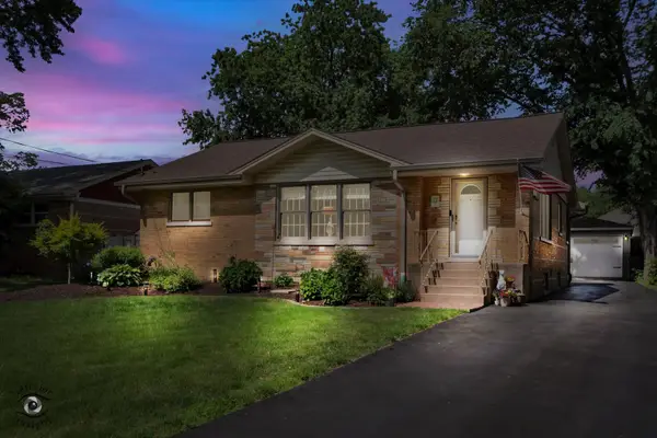 12008 S 71st Court, Palos Heights, IL 60463