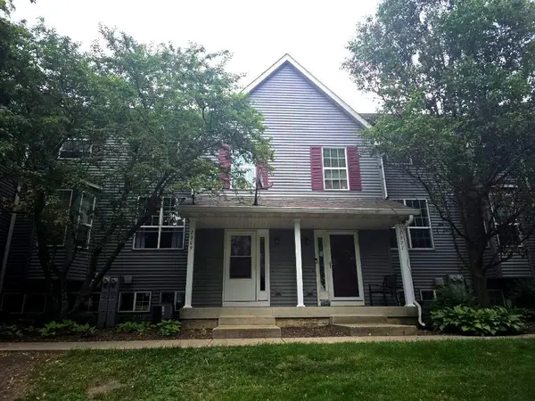 1369 Chestnut Lane, Yorkville, IL 60560