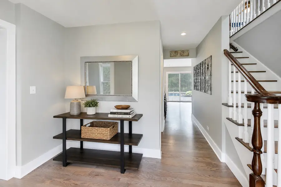 1604 Churchill Court, Libertyville, IL 60048 - #3