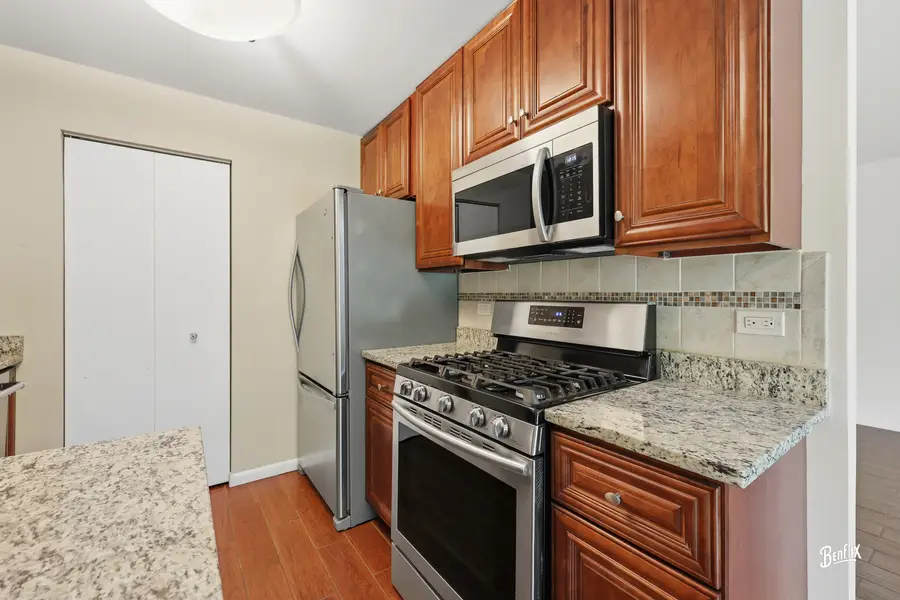 622 N Deer Run Drive #B11, Palatine, IL 60067 - #3