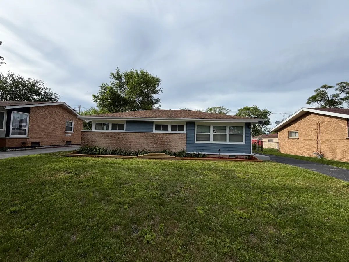 3120 Wilshire Avenue, Markham, IL 60428 - #1