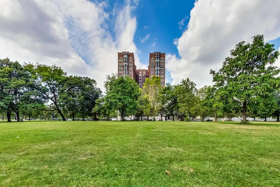 Address Withheld By Seller, Chicago, IL 60637 - #2