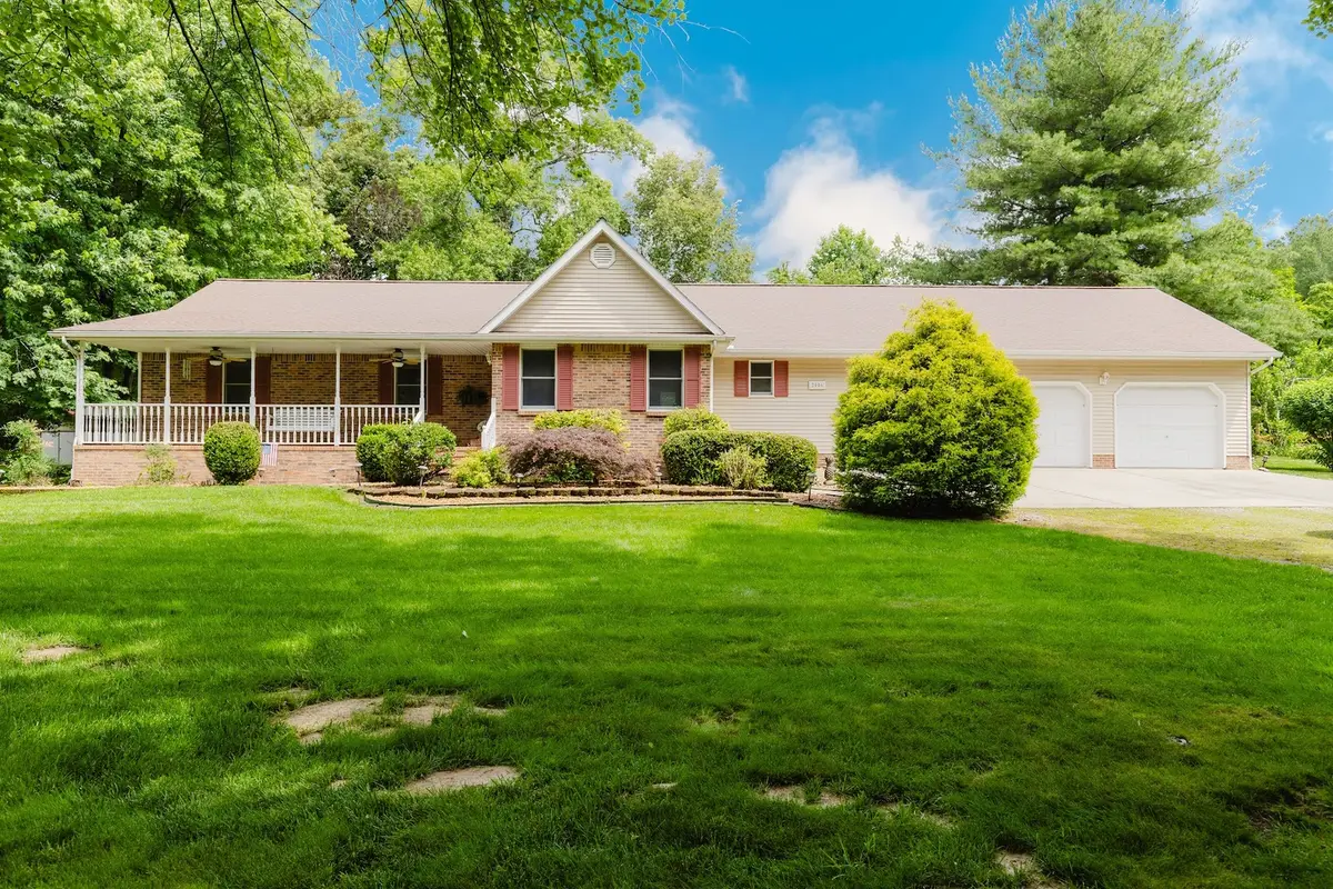 2006 Spring Garden Road, Marion, IL 62959 - #1