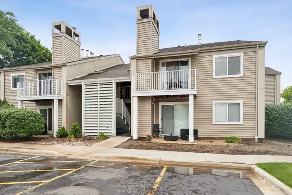 43 Orchard Terrace #3, Lombard, IL 60148