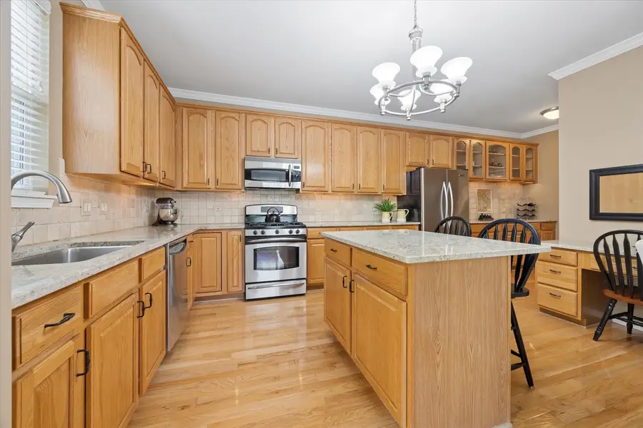 621 Dunhill Lane, Carol Stream, IL 60188 - #3
