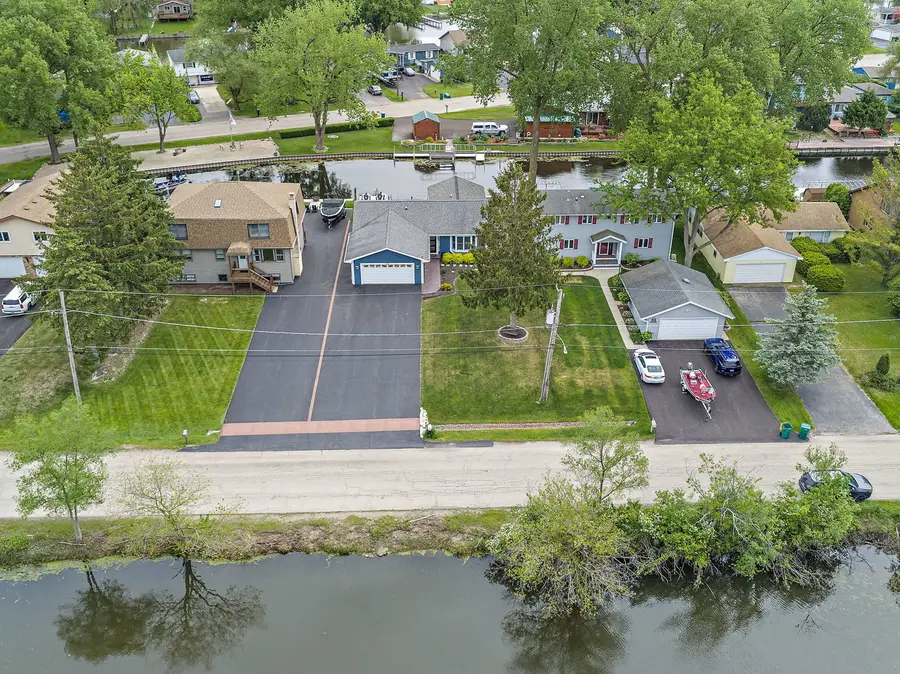 715 Monterrey Terrace, McHenry, IL 60050 - #3