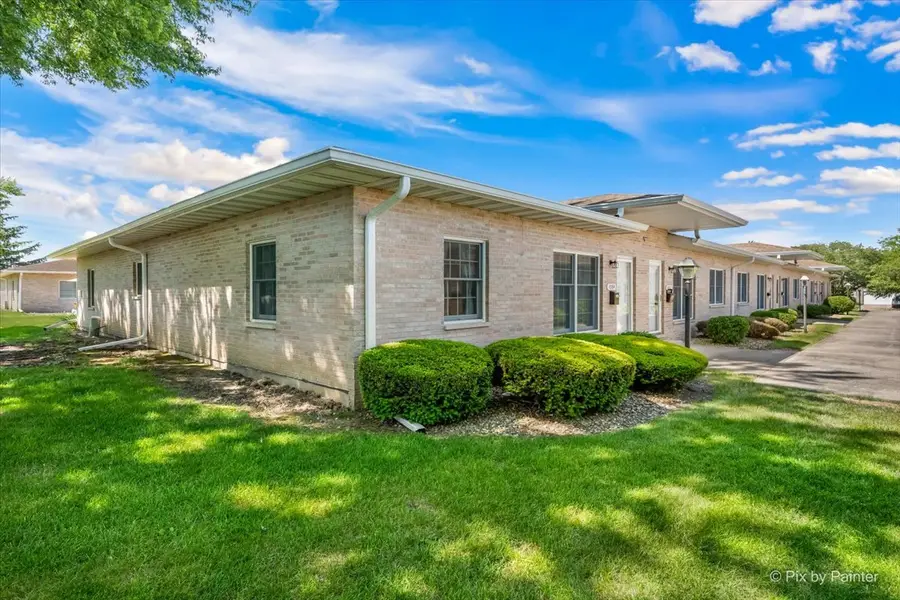 1084 Chovan Drive #1084, Joliet, IL 60435 - #3