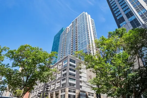 240 E Illinois Street #2505, Chicago, IL 60611