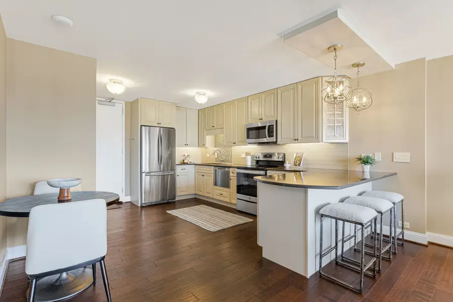 2020 N Lincoln Park West #18C, Chicago, IL 60614 - #2