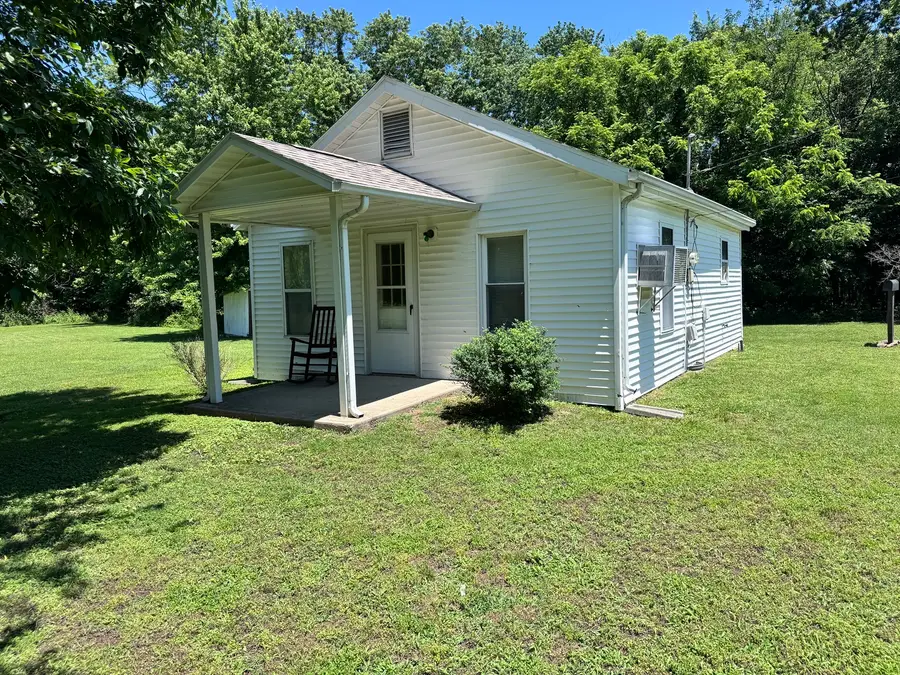 900 S Rotan Street, Salem, IL 62881 - #2