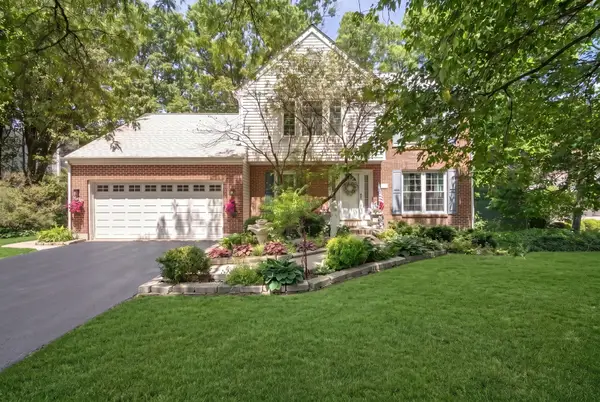 772 Red Oak Drive, Bartlett, IL 60103