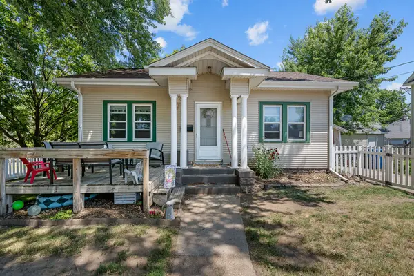 124 W 29th Street, Davenport, IA 52803