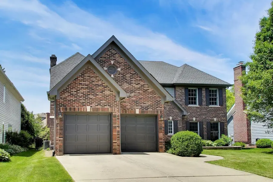 724 Fairfield Court, Westmont, IL 60559 - #2