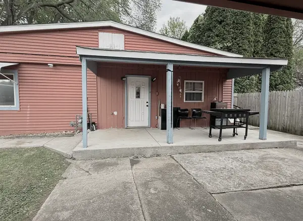 42 Rushmore Road, Fox Lake, IL 60020