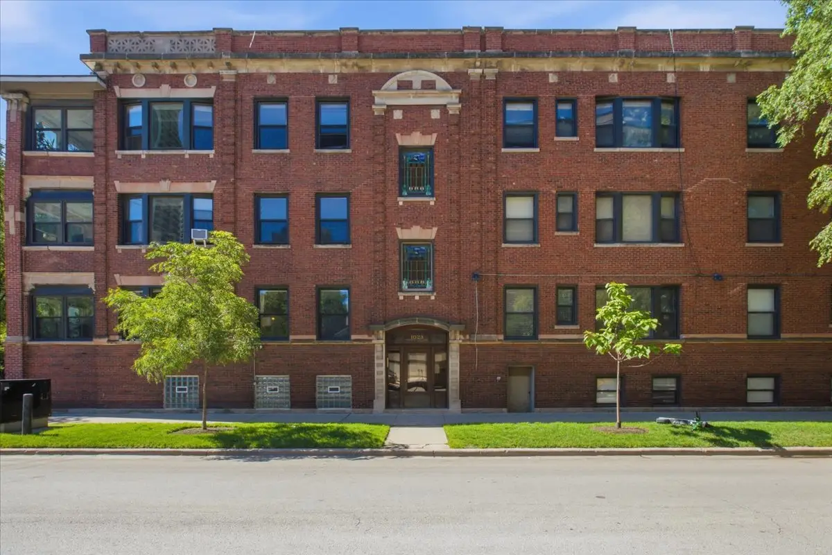 1023 W Thorndale Avenue #1, Chicago, IL 60660 - #1