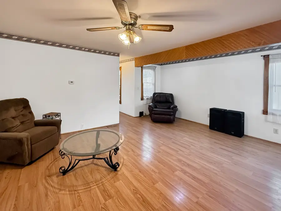 420 E Congress Avenue, Rantoul, IL 61866 - #3